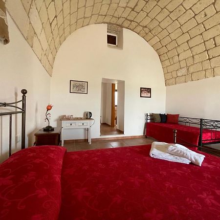 Agriturismo Masseria Saittole Carpignano Salentino Eksteriør bilde