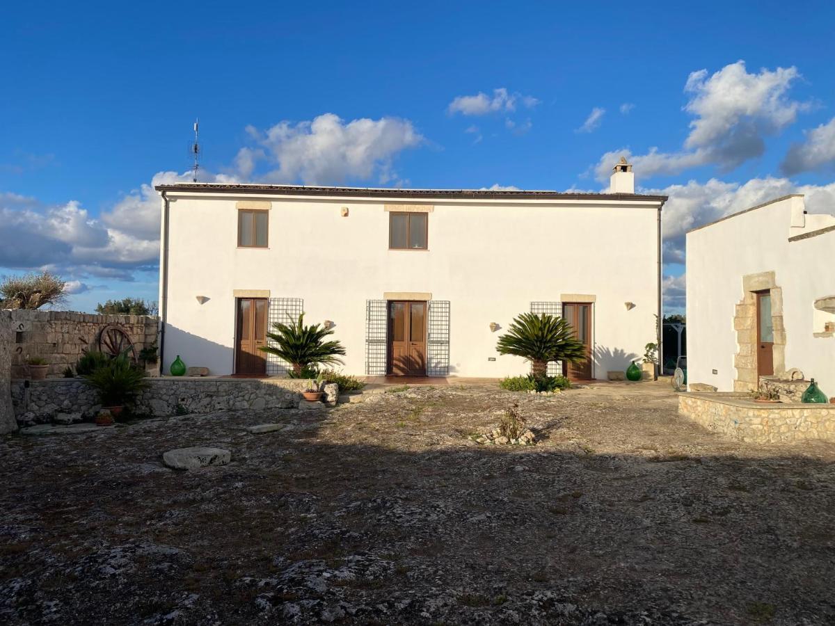 Agriturismo Masseria Saittole Carpignano Salentino Eksteriør bilde