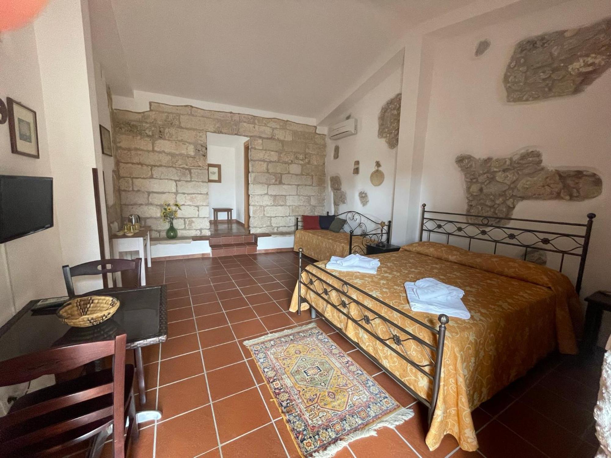 Agriturismo Masseria Saittole Carpignano Salentino Eksteriør bilde