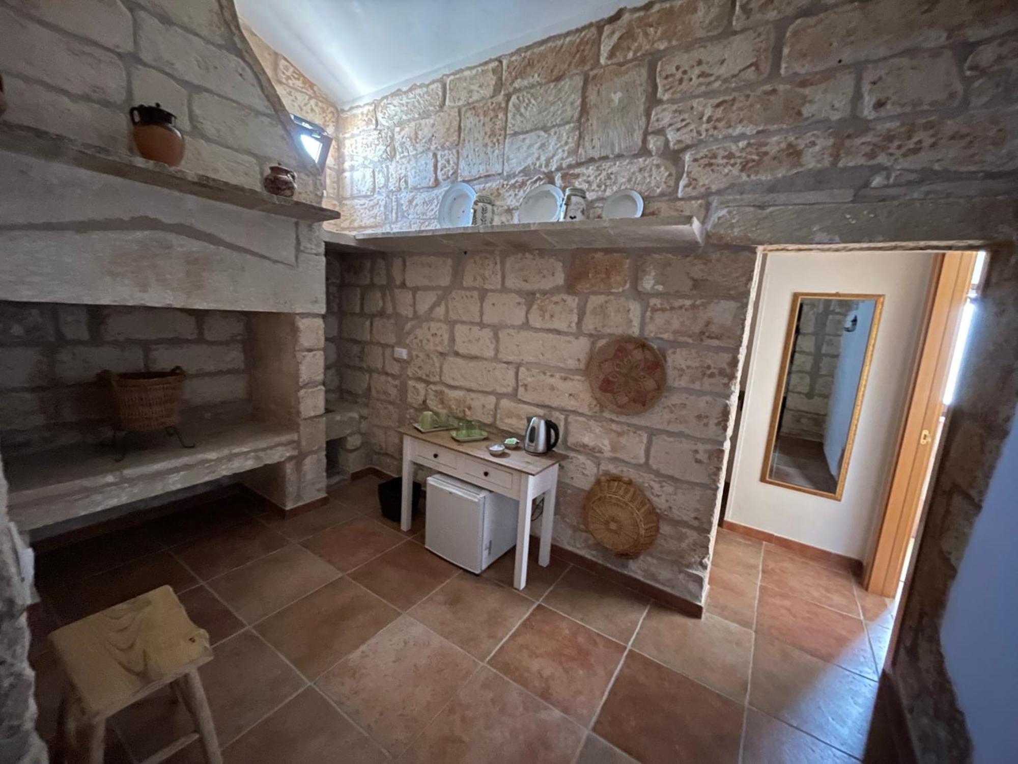 Agriturismo Masseria Saittole Carpignano Salentino Eksteriør bilde